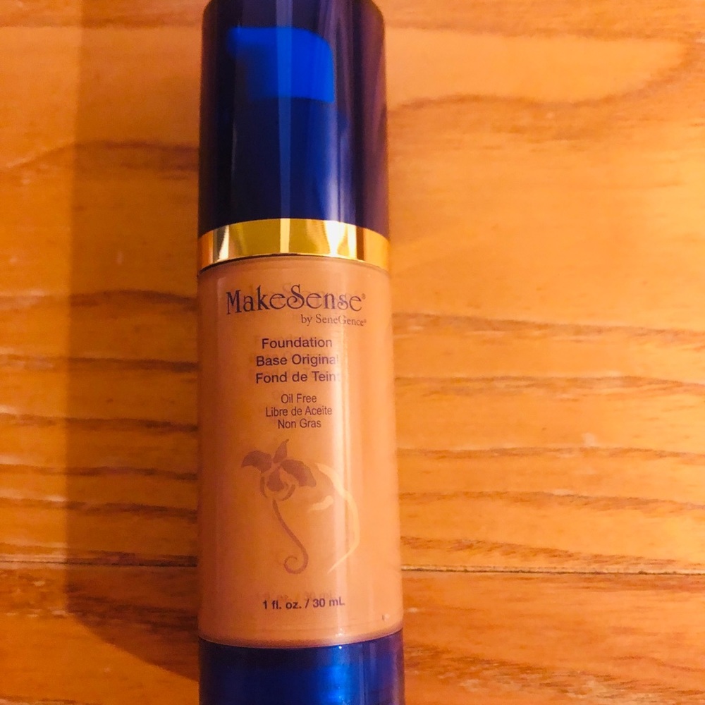 SeneGence MakeSense Golden Tan Foundation
